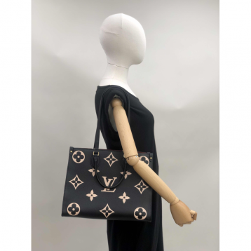 シーホースシリーズアクアテラ150M41MMマスタークロノメータースモールセコンド